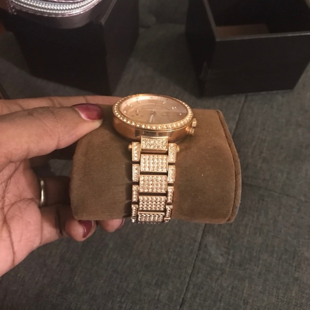 Michael kors  watch - Picture 4 of 5